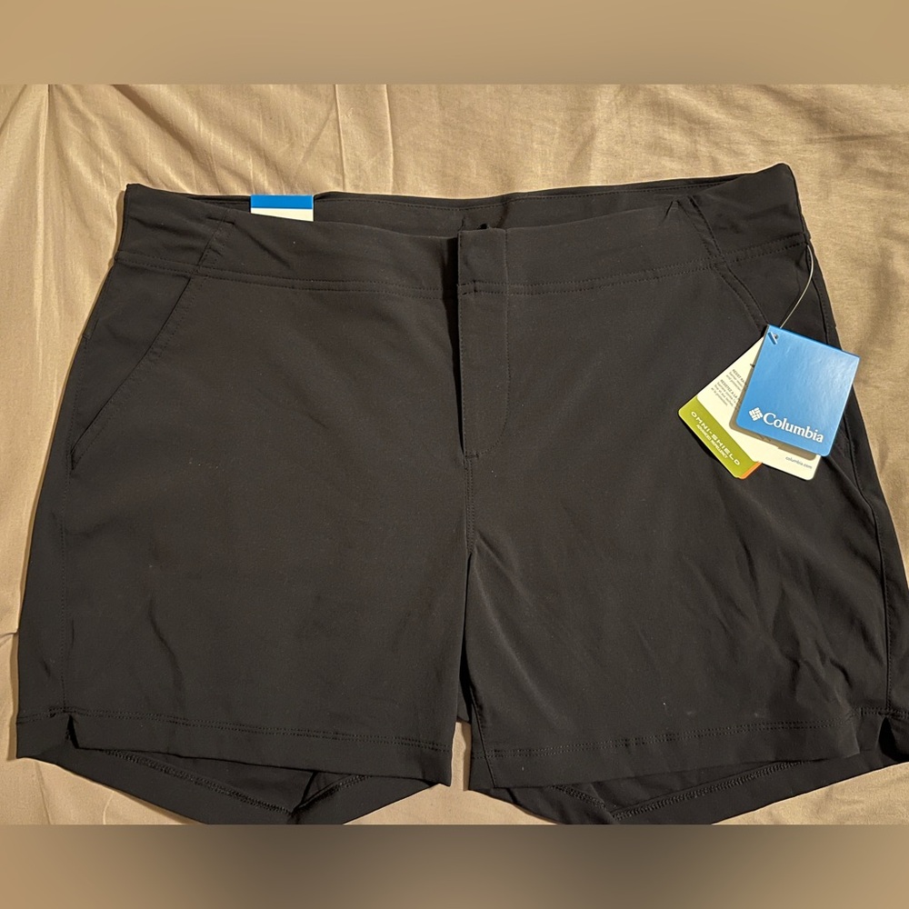NWT Columbia Climber Canyon 5” Shorts, Black